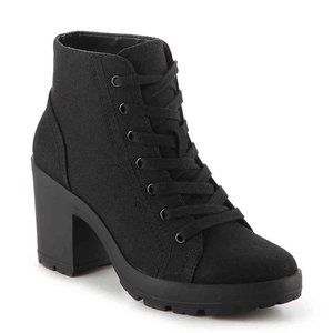 New Mix 6 Studded Lace up Platform Lug Boot